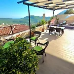 Villa Odin 8 Kisilik Doga Manzarali Eskiomerler