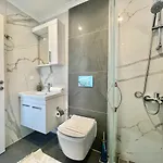 Odin 8 Kisilik Doga Manzarali Villa *