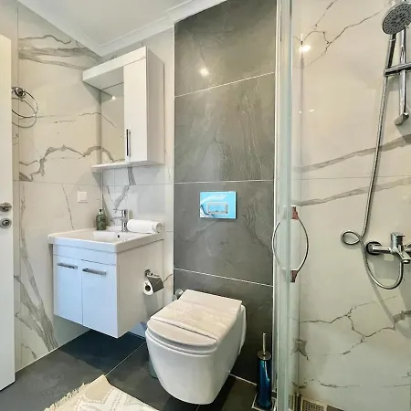 Odin 8 Kisilik Doga Manzarali Villa *